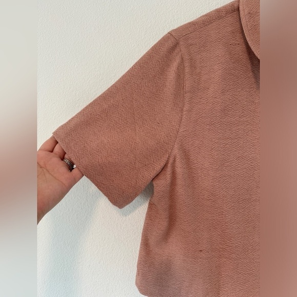 Lucy Folk Dusty Rose Pink Textured Short Sleeve Cropped Quarter Zip Top Small - Picture 8 of 17